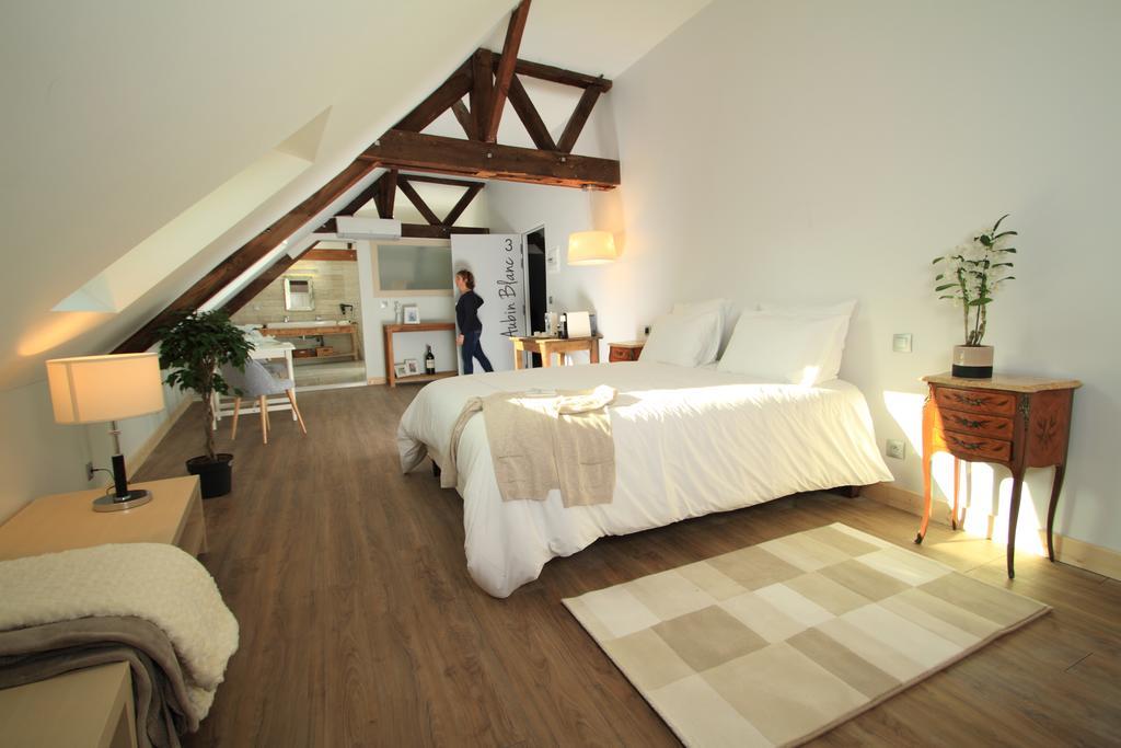 Hôtel&Restaurant Le Miel des Muses Brive-la-Gaillarde Quarto foto