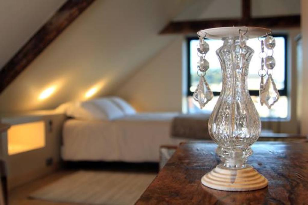 Hôtel&Restaurant Le Miel des Muses Brive-la-Gaillarde Quarto foto